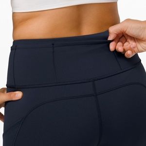 *NWT*Lululemon Fast and Free HR Tight 25” NAVY- Size 2